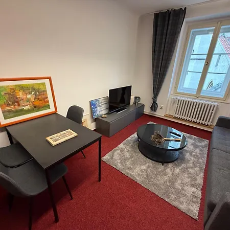 Romantic In Historical House From 1398 In Centre Apartamento