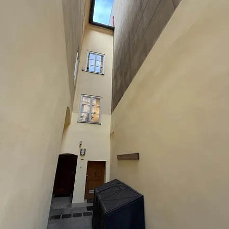 Romantic In Historical House From 1398 In Centre *